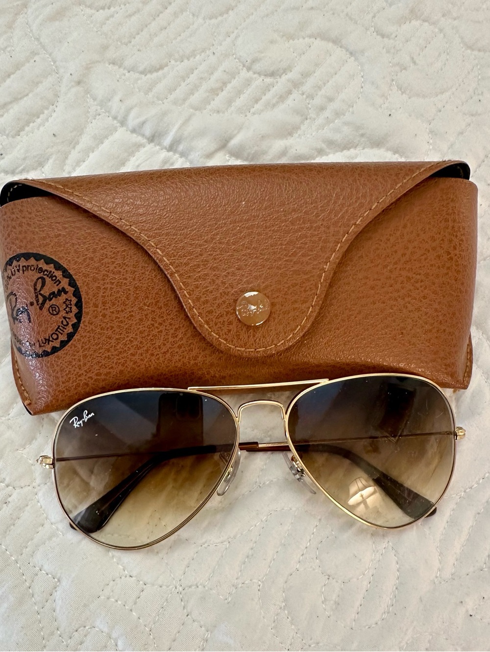 Ray-Ban Small 55mm Gold Frame Gradient Aviator Sunglasses - Picture 8 of 8